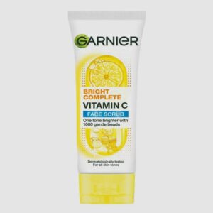 Garnier Bright Complete Vitamin C Face Scrub 100ml